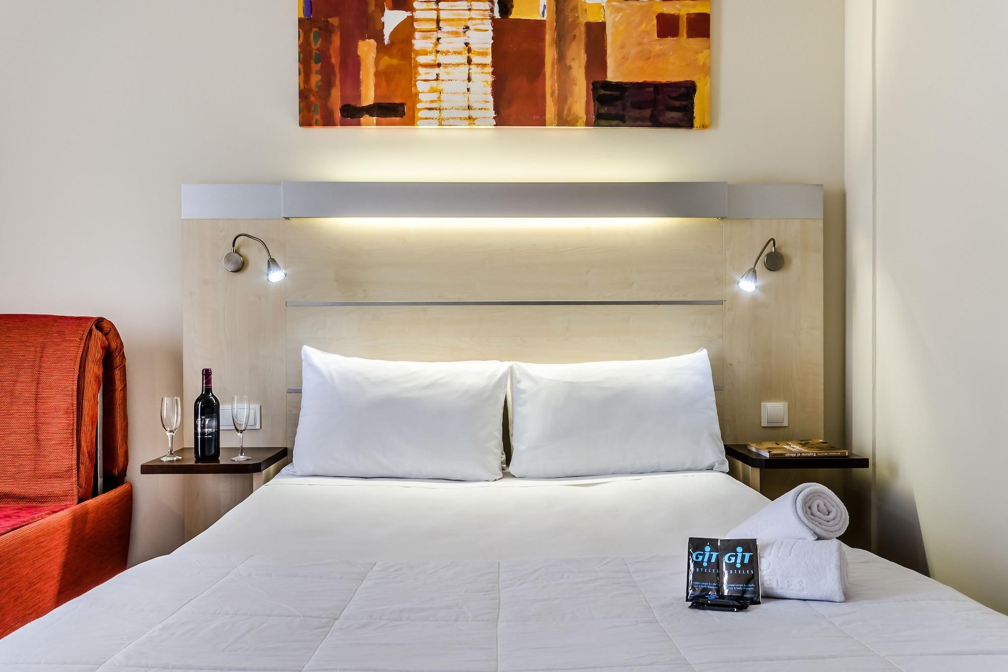 Hotel Yit Ciudad De Σαραγόσα Εξωτερικό φωτογραφία