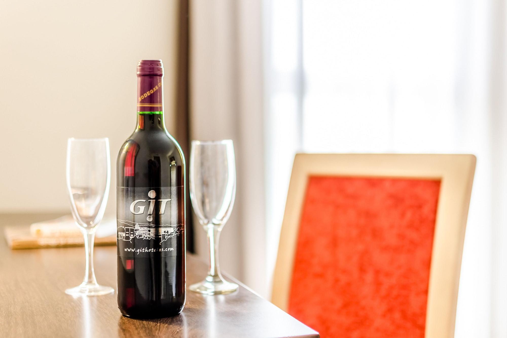Hotel Yit Ciudad De Σαραγόσα Εξωτερικό φωτογραφία