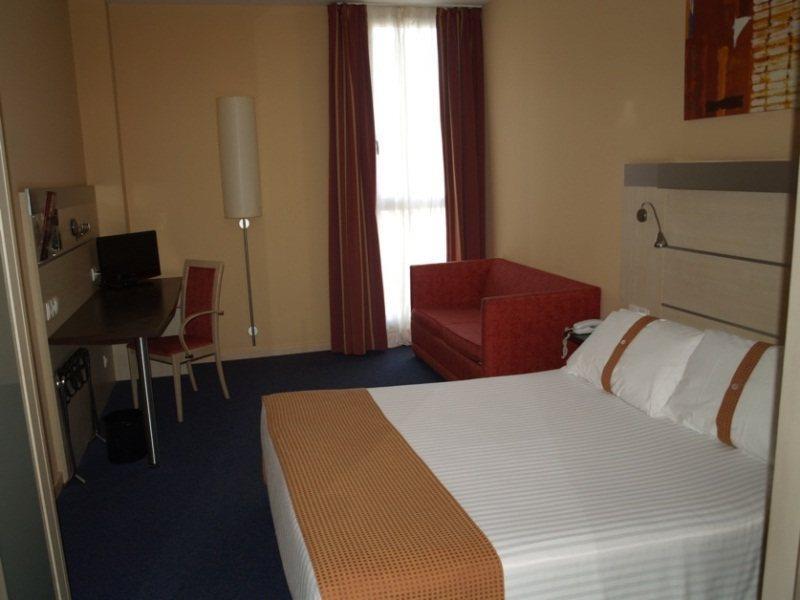 Hotel Yit Ciudad De Σαραγόσα Εξωτερικό φωτογραφία