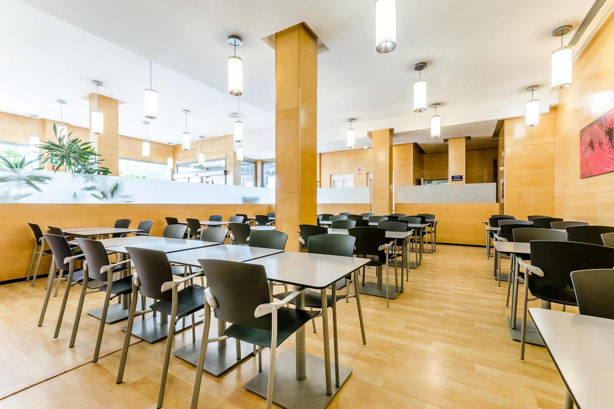 Hotel Yit Ciudad De Σαραγόσα Εξωτερικό φωτογραφία
